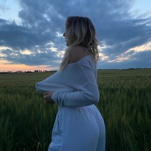 Meet your Posher, Deni